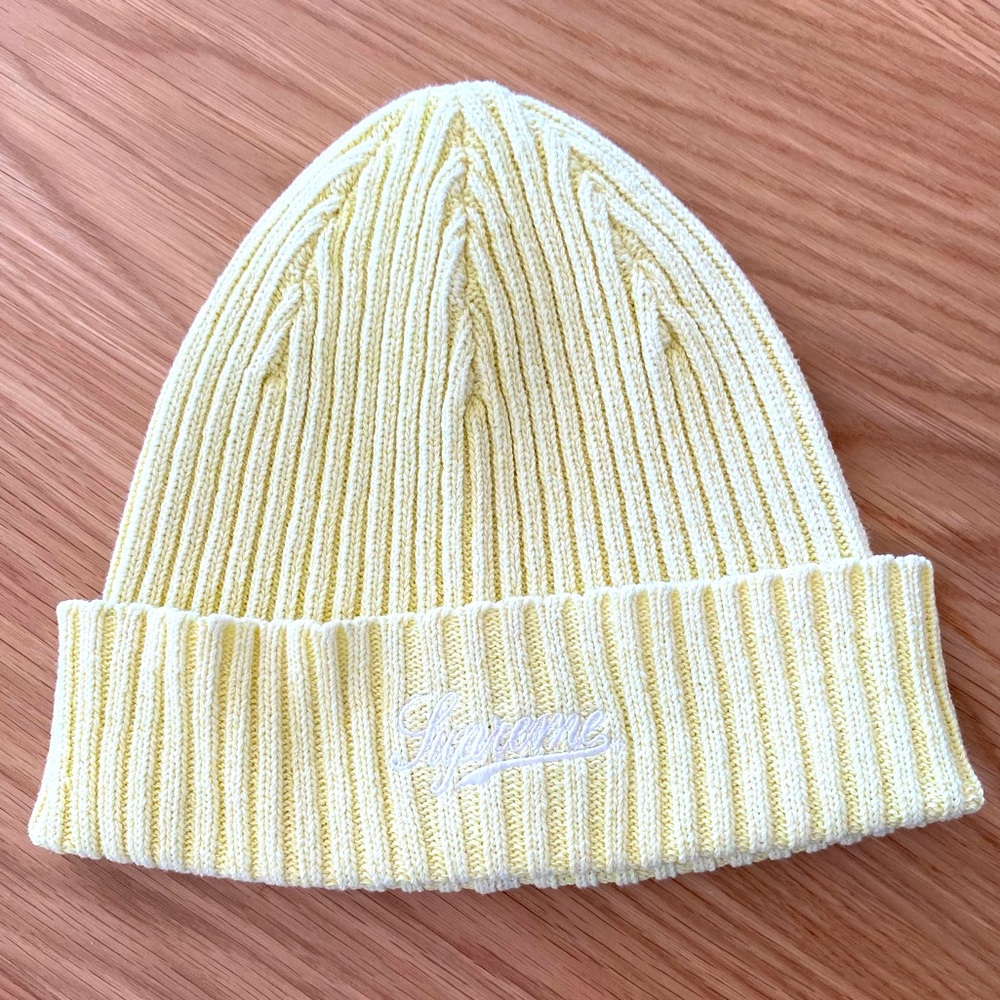 Supreme bleached yellow beanie